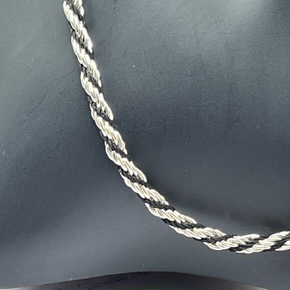 Vintage KR silver tone twisted rope chain - Picture 3 of 7